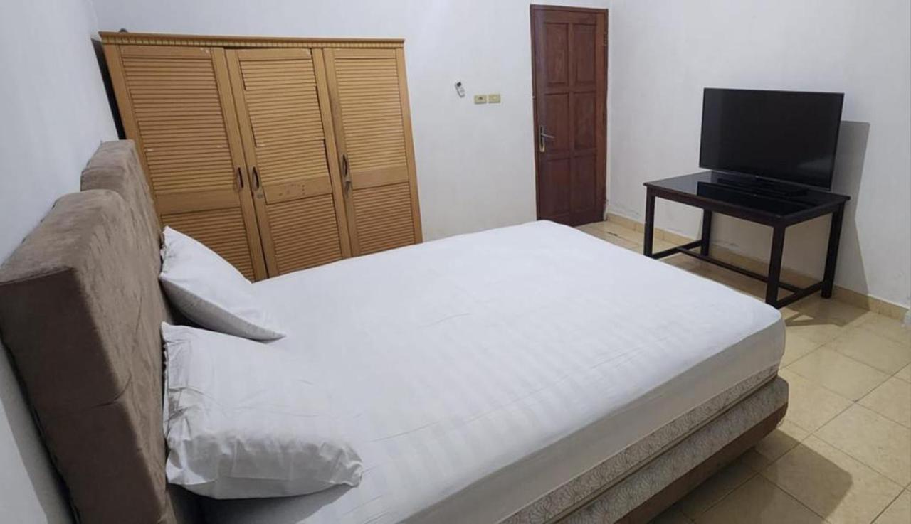 Permata Homestay Kotamobagu Mitra Reddoorz Exteriör bild